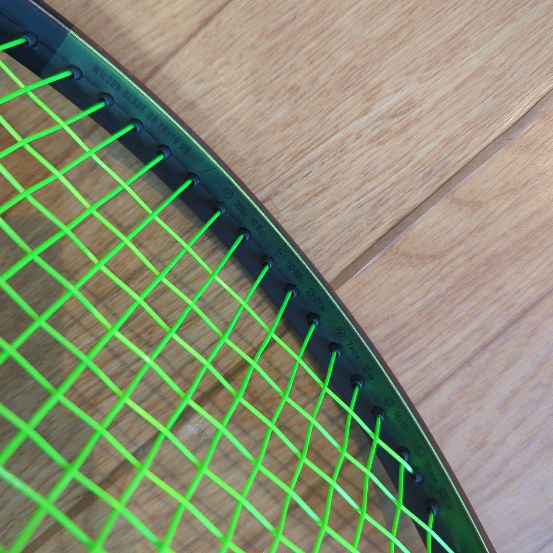 Wilson BLADE 98　V8　16✕19　グリップ２