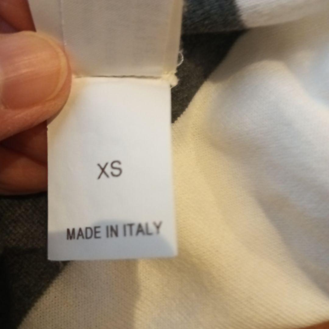 ストライプデザイン 半袖Tシャツ