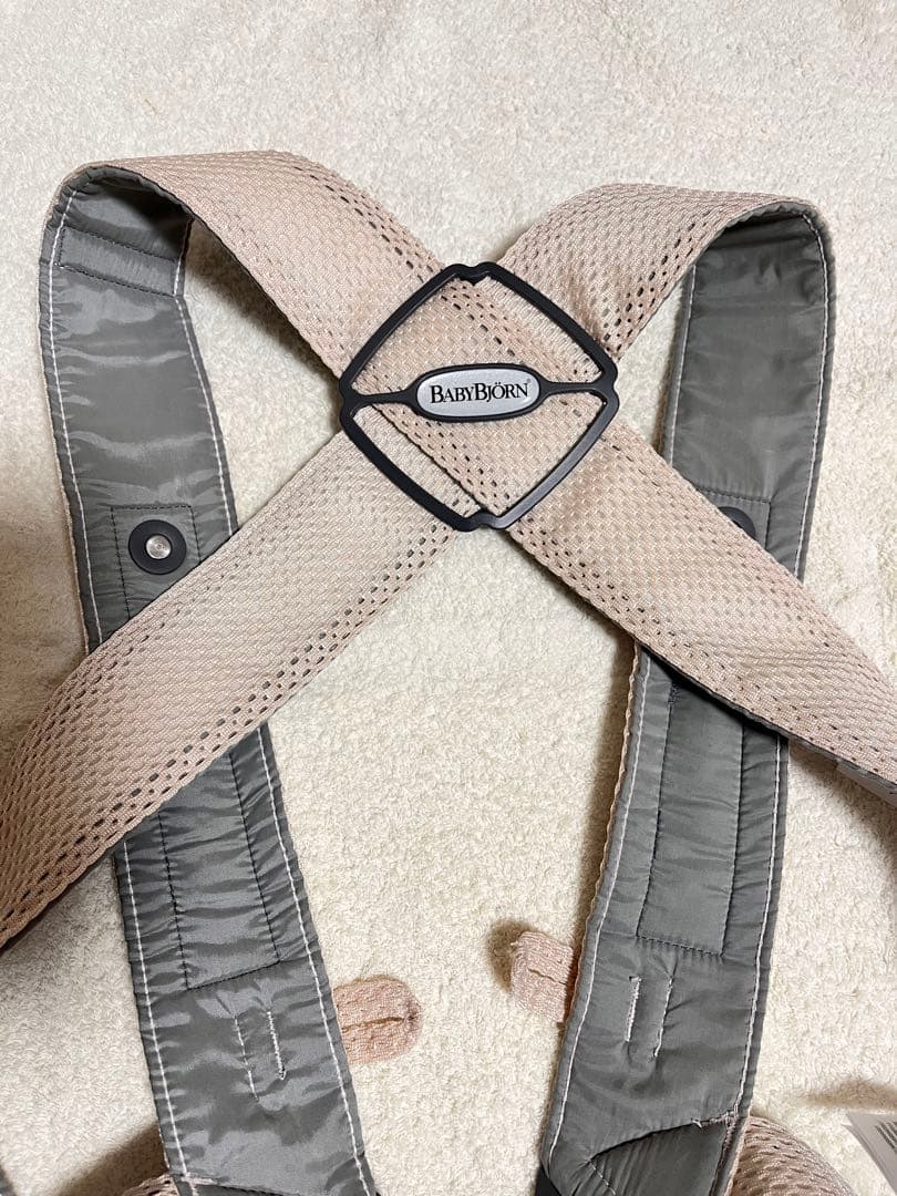 BabyBjorn 抱っこ紐 ベビーキャリアMINI Air メッシュ　ピンク系