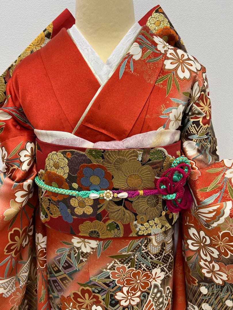 振り袖　フルセット　長襦袢付　成人式　結婚式　赤　金彩加工　刺繍入り　817