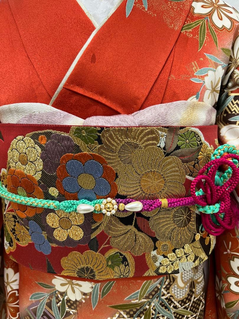 振り袖　フルセット　長襦袢付　成人式　結婚式　赤　金彩加工　刺繍入り　817