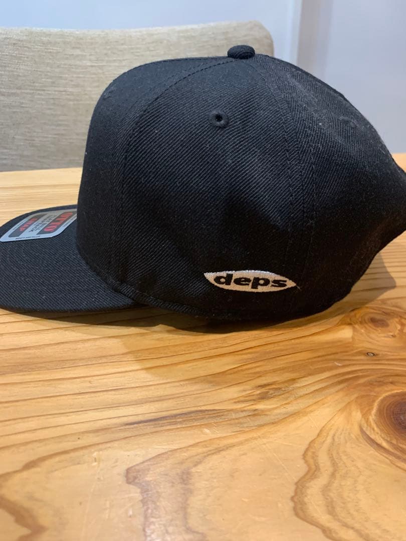 deps スナップバックキャップ