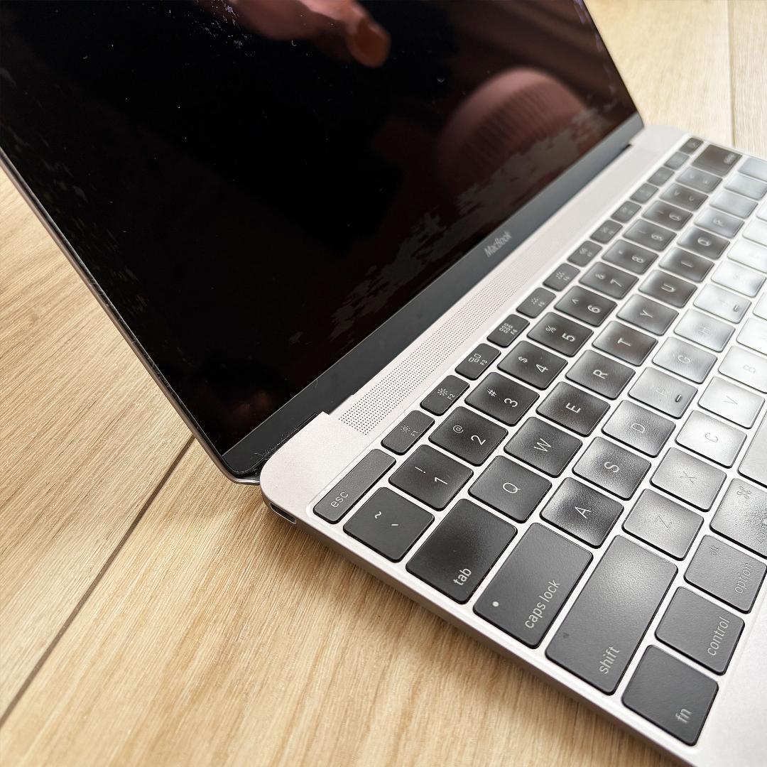 【ジャンク】MacBook12 2015 8GB/512GB USキー Sグレイ