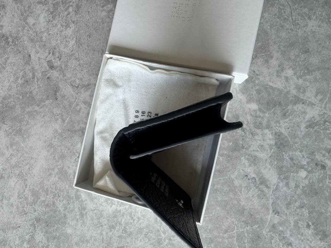 Maison Margiela ブラック三つ折り財布