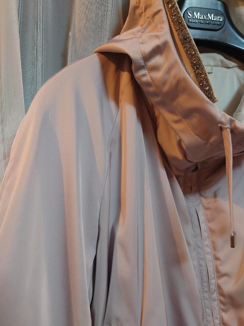 美品☆SMaxMara☆リバーシブル薄紫ビジューフードタフタコート☆４０