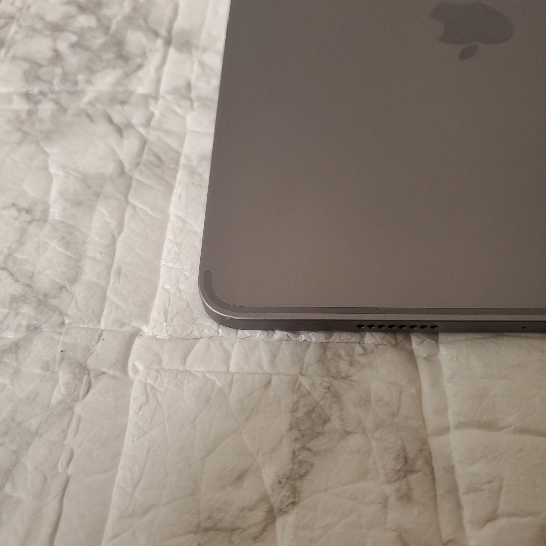 119 iPad Pro 11インチ 第4世代 M2チップ 128GB