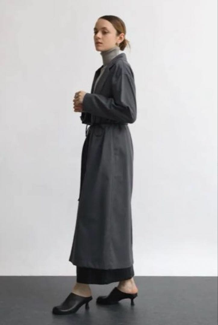 【新品未使用】Aga ロングガウン　チャコールグレー　ヤマダヤ　アウター