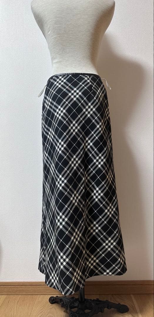 BURBERRY LONDON XL 大きいサイズ ブラックチェック スカート