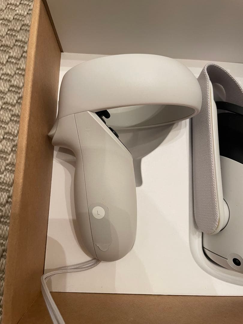  Quest 2 VRヘッドセット64GB