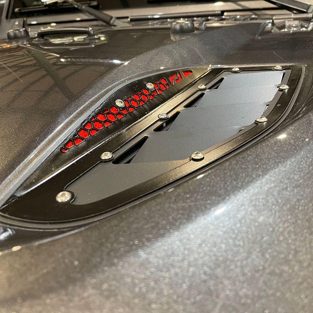 motobilt Jeep JK Rubicon用 フードベントキット