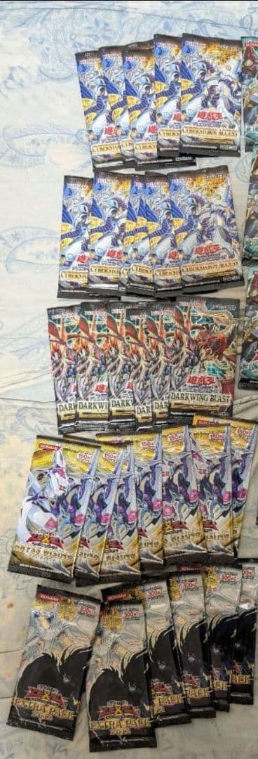 遊戯王　青眼の白龍含む　引退品　約２０キロ　まとめ売り