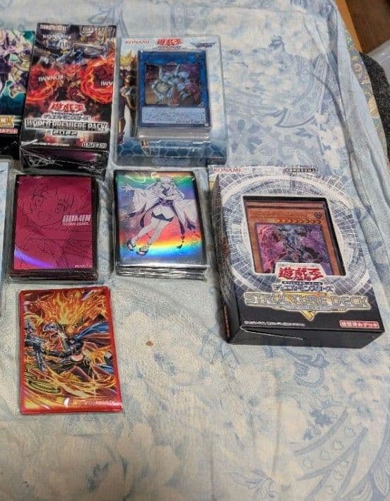 遊戯王　青眼の白龍含む　引退品　約２０キロ　まとめ売り