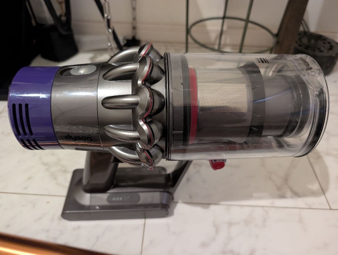 ꕤ*ꕤ様 ダイソン V10 SV12 良品 ソフトローラー付 付属多数 動作良好