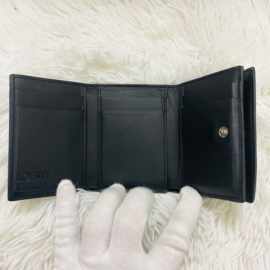 極美✨付属完備✨ロエベ 三つ折り財布 トライフォールド レザー ブラック 現行