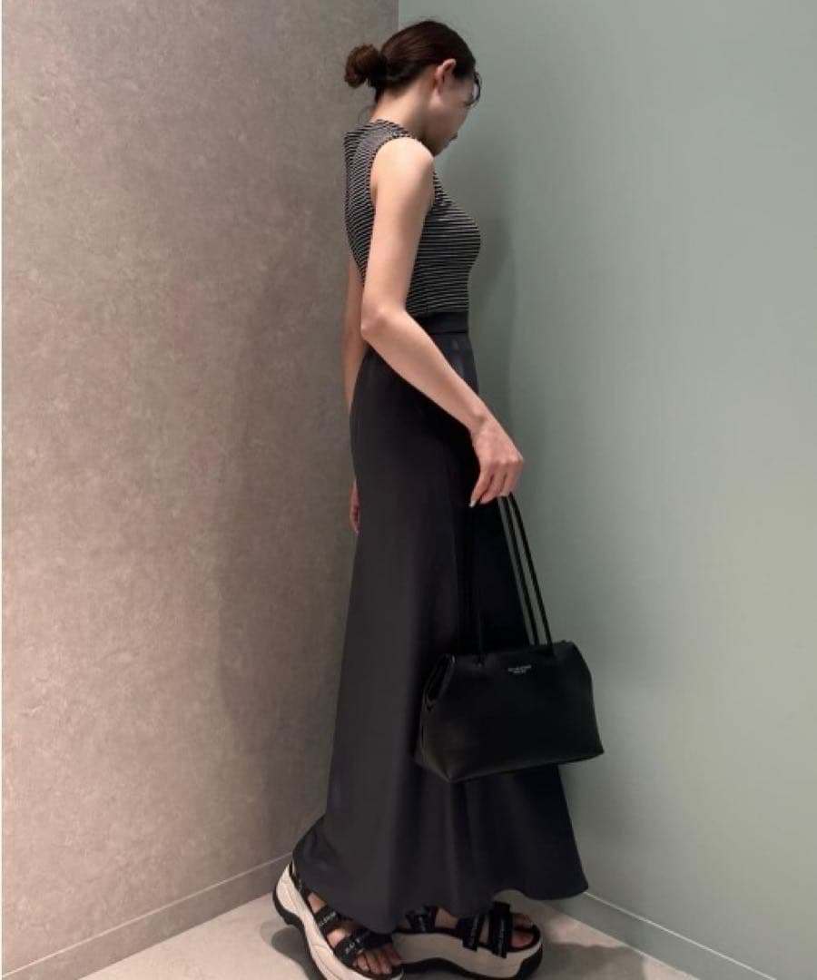JILLbyJILLSTUARTeSサテンナロースカートS灰 美脚細見えジルバイ