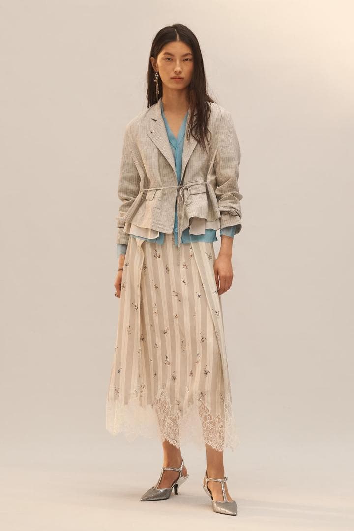 新品 ZARA LIMITED EDITION 流れるようなブレザー 緑色 M