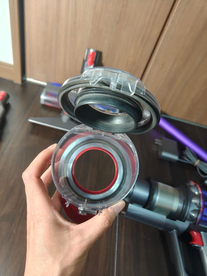 ダイソン sv18