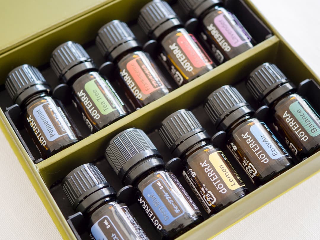 doTERRA ファミリーエッセンシャルズキット USED