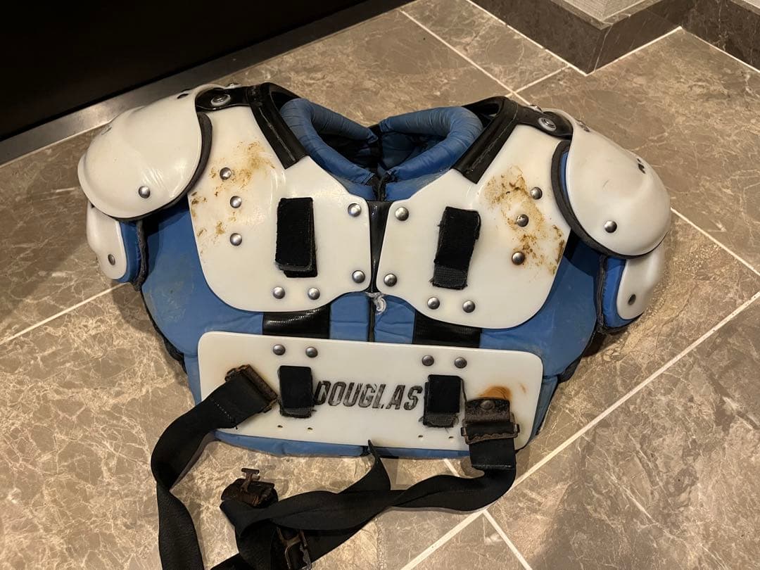 DOUGLAS ショルダーパッド XS
