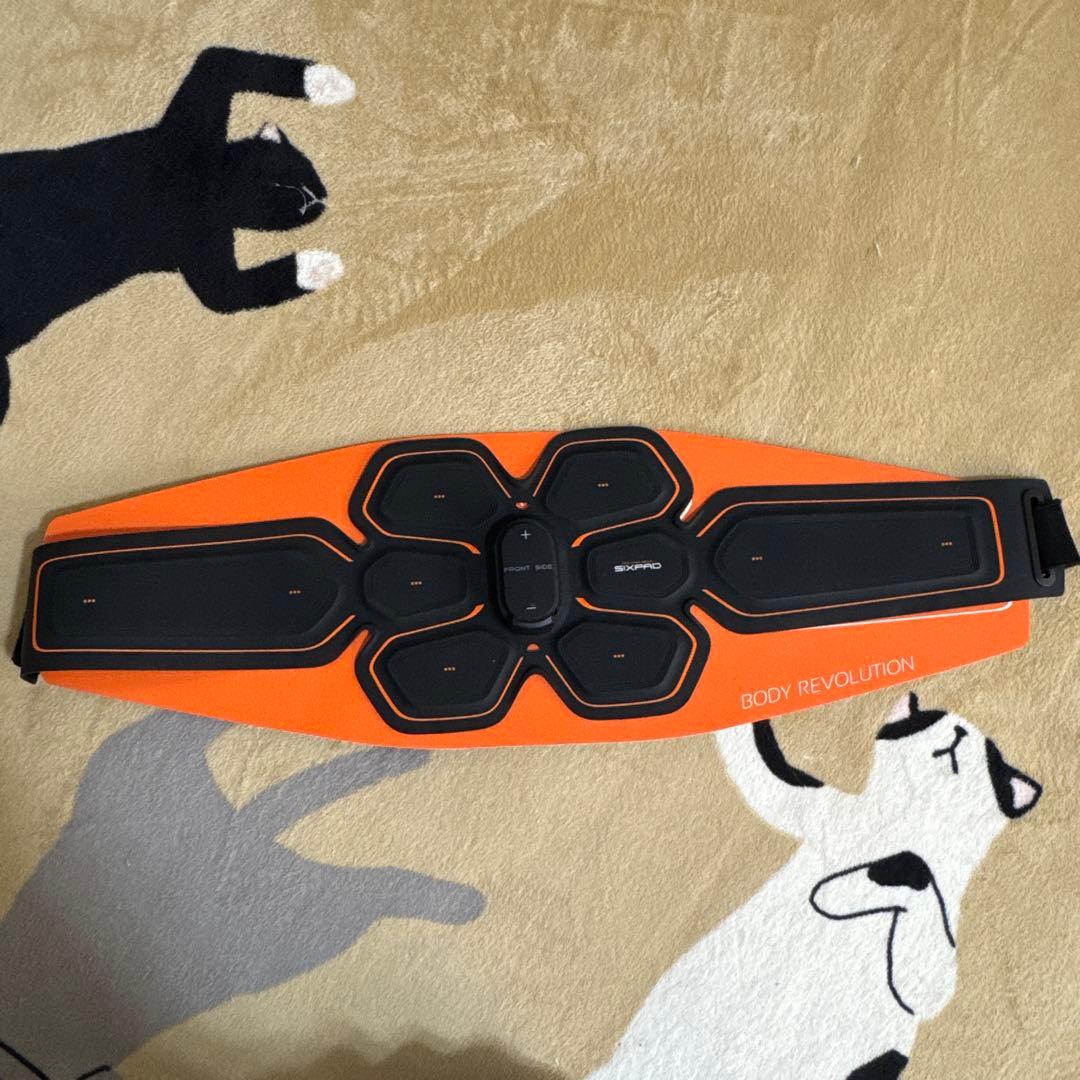 SIXPAD アブズベルト