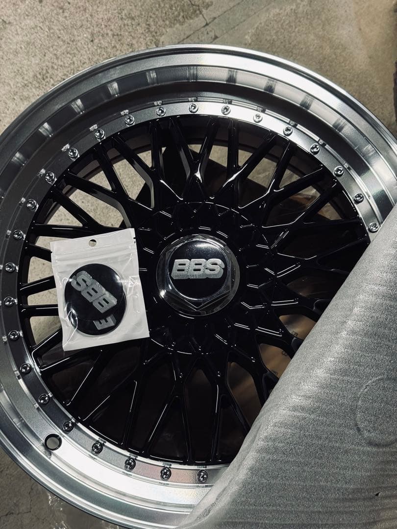 BBS RS 風4本 17inch 9穴 マルチホール PCD100