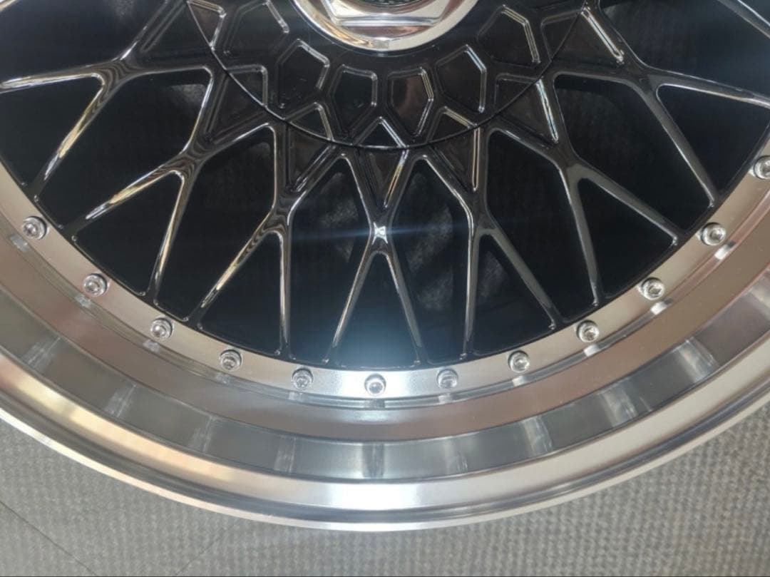 BBS RS 風4本 17inch 9穴 マルチホール PCD100