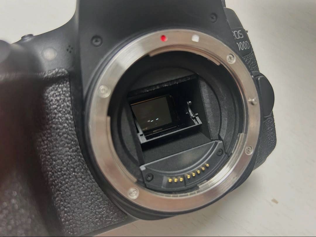 Canon EOS 8000D トリプルレンズセット 動作OK