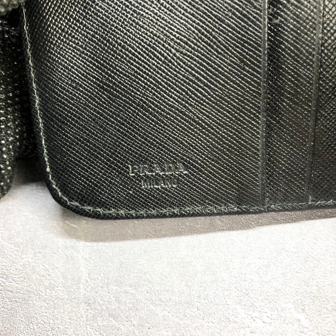 PRADA プラダ サフィアーノレザー 三角ロゴ コンパクトジップ 二つ折り財布