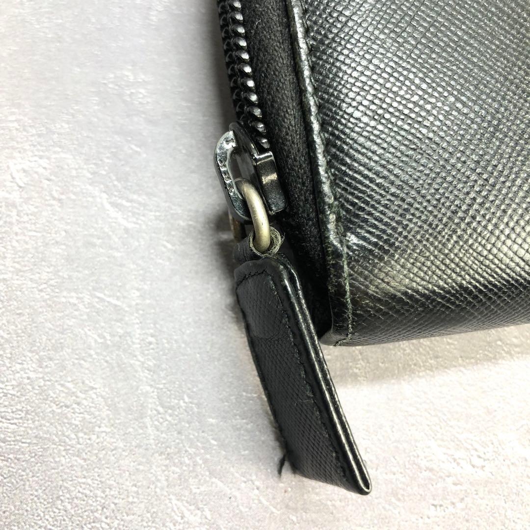 PRADA プラダ サフィアーノレザー 三角ロゴ コンパクトジップ 二つ折り財布