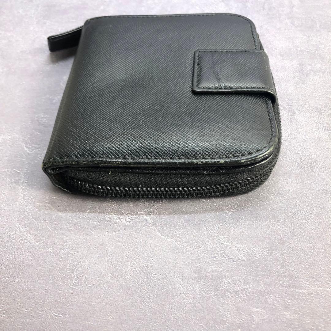 PRADA プラダ サフィアーノレザー 三角ロゴ コンパクトジップ 二つ折り財布