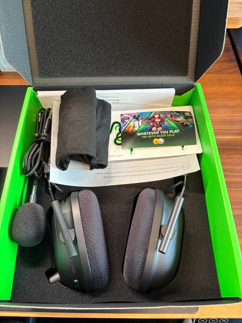 Razer BlackShark V2 Pro ゲーミングヘッドセット