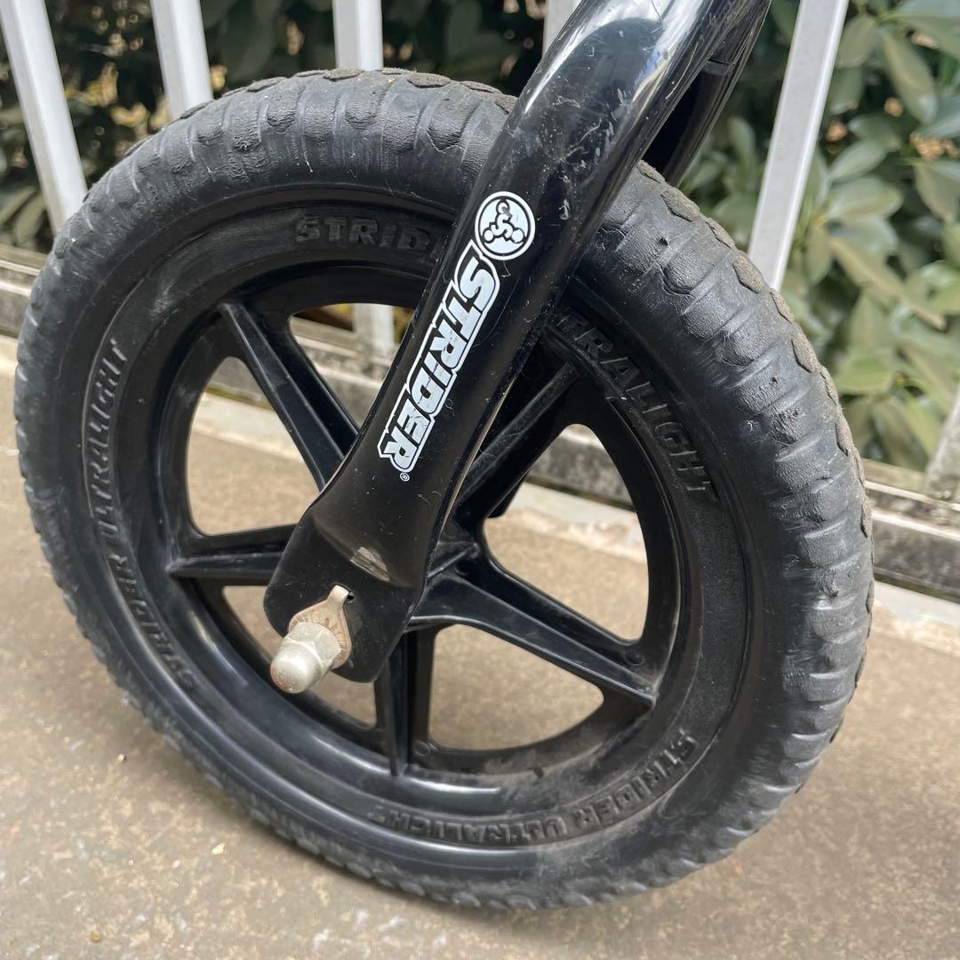 ストライダー STRIDER スポーツモデル 12インチ　ブラック