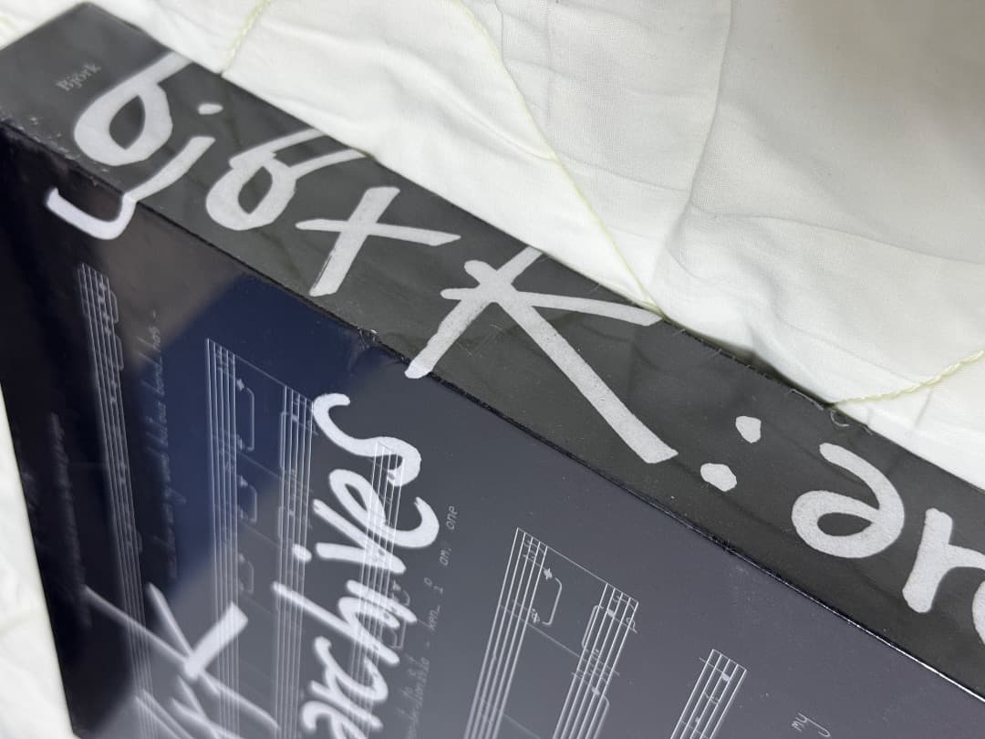 ＜未開封品＞björk : archives Bjork