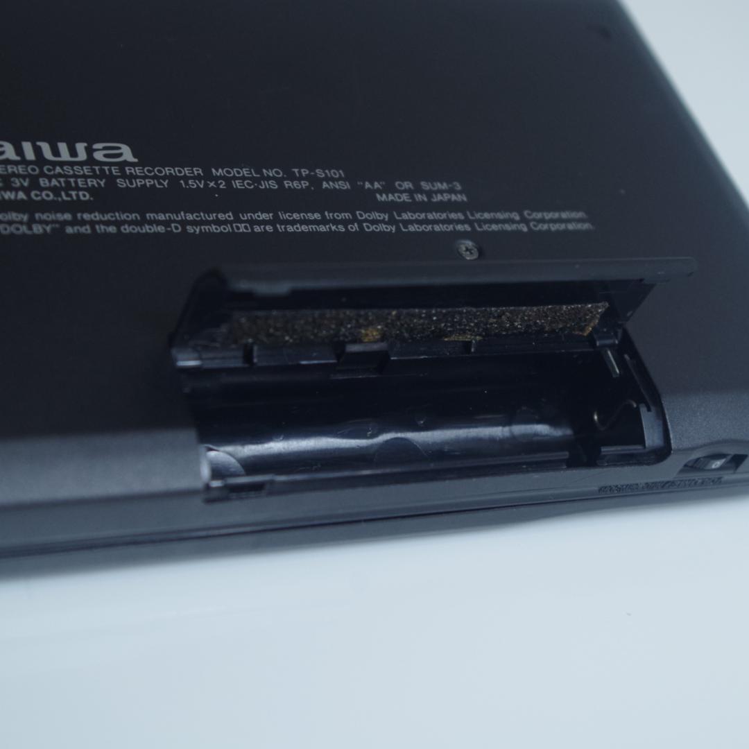 B0666 AIWA ポータブルカセットレコーダー TP-S101 ジャンク