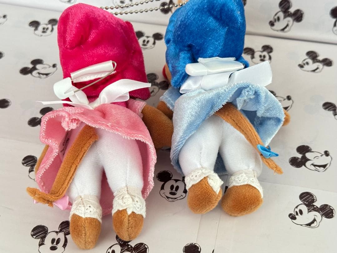 ディズニーストア　シンデレラ　スージー　パーラ　ぬいぐるみバッジ　2020 子年