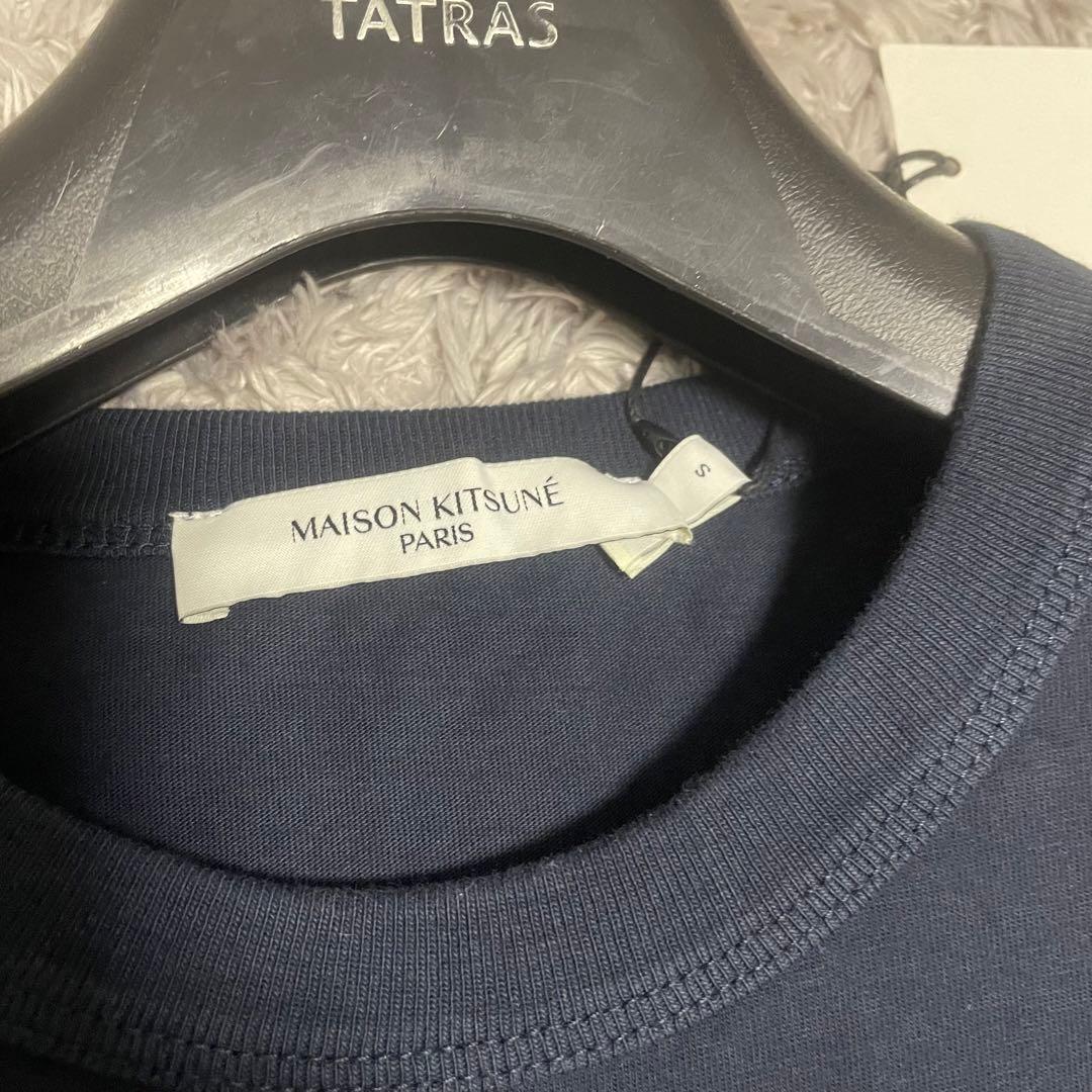 えおたけ 新品タグ付き　メゾンキツネ　ネイビー　半袖Tシャツ　 Sサイズ