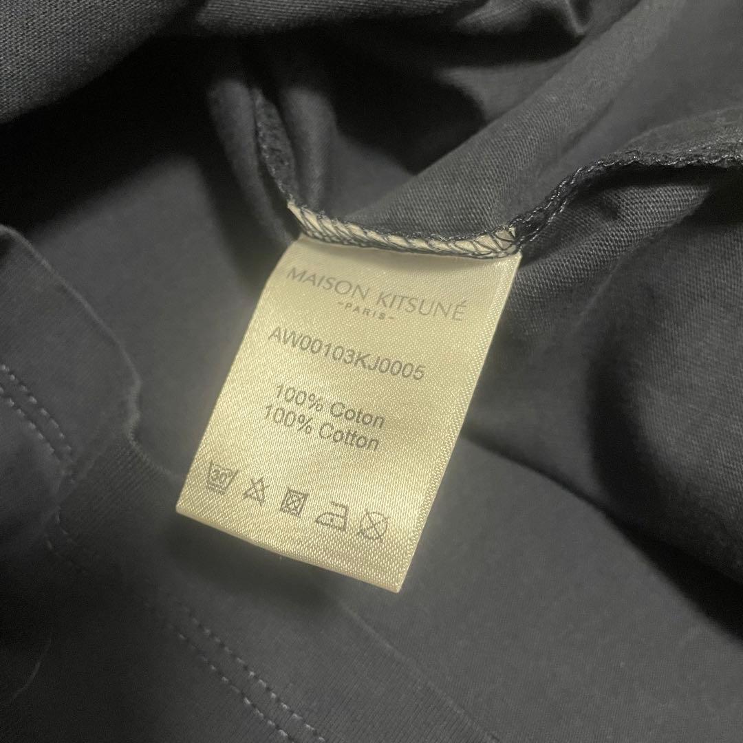 えおたけ 新品タグ付き　メゾンキツネ　ネイビー　半袖Tシャツ　 Sサイズ