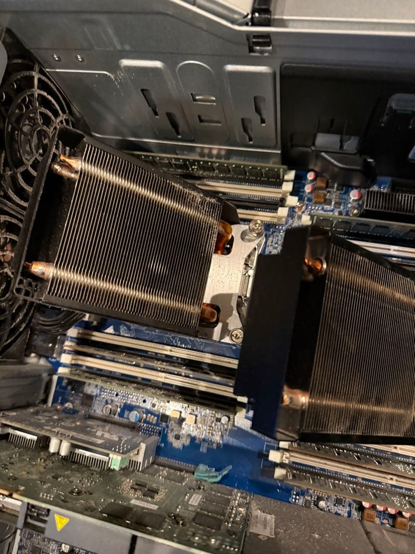 HP z840 メモリ48GB SSD1TB (NVme)XeonE5 2637