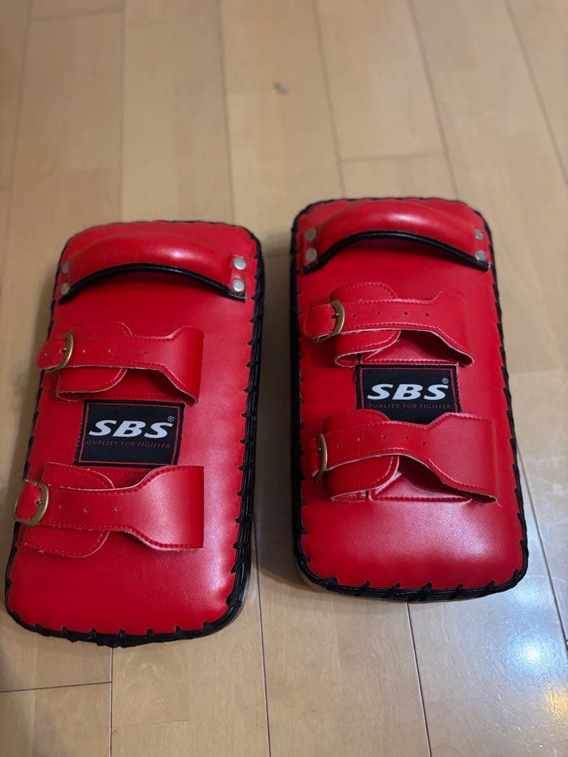 SBSキックミット