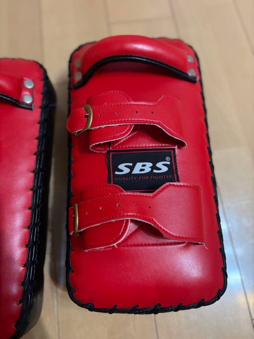 SBSキックミット