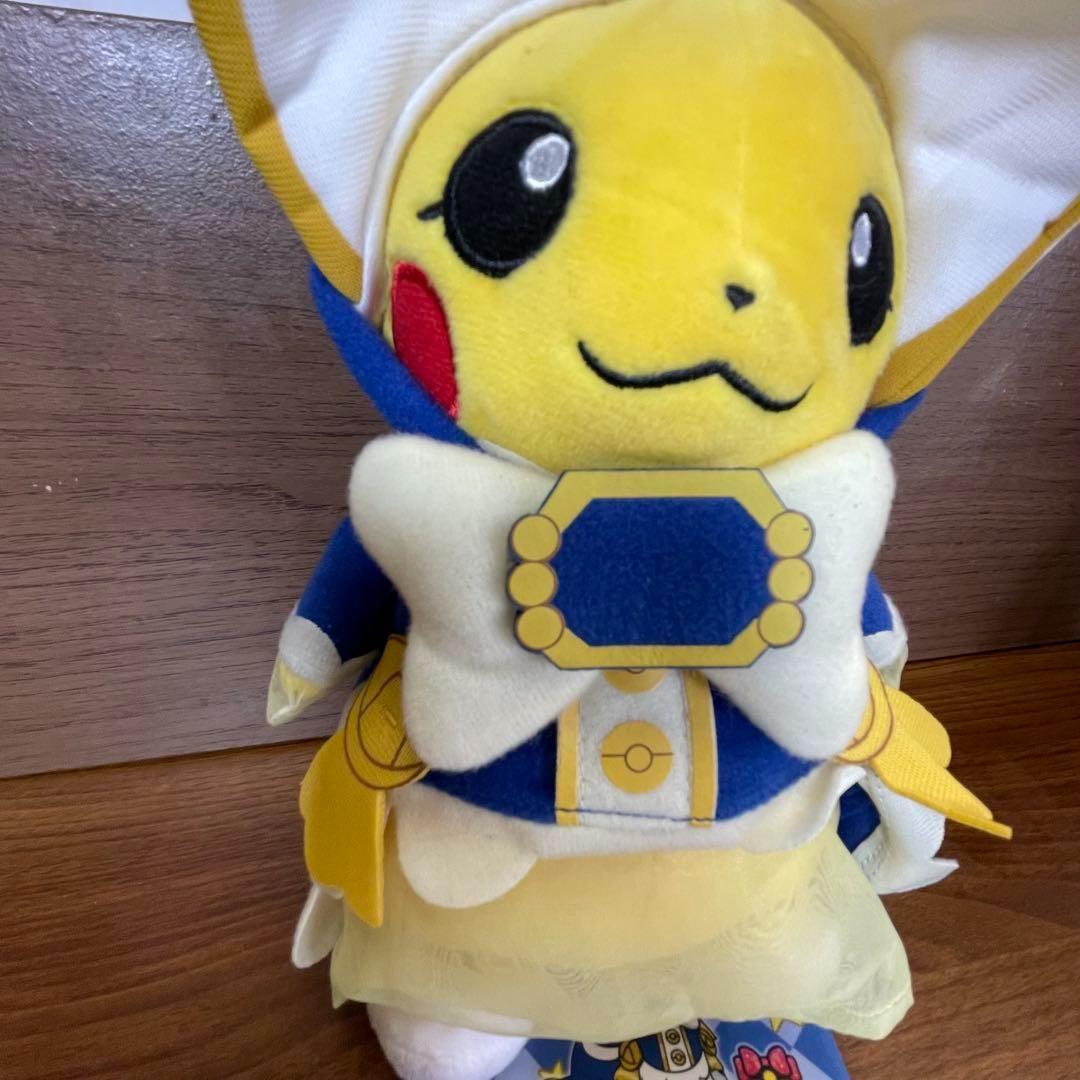 【廃盤希少】マダムピカチュウ ぬいぐるみ 2014 新品