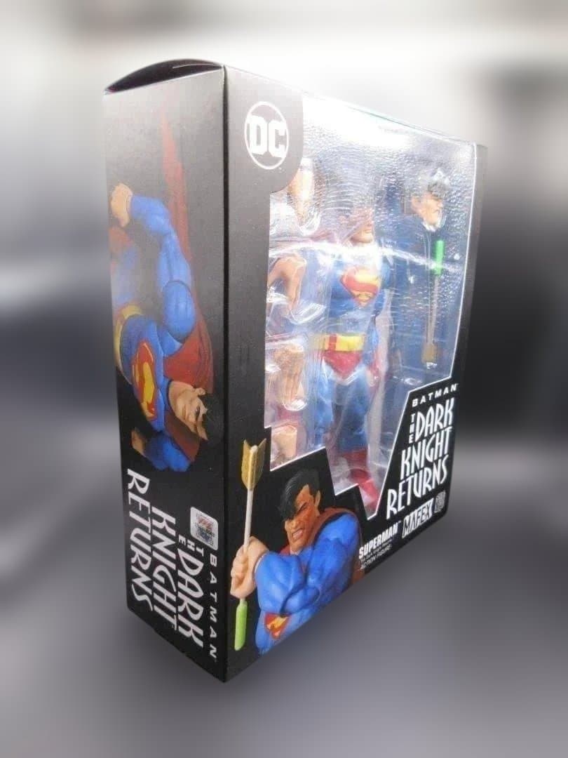 MAFEX No.161 スーパーマン Dark Knight Returns