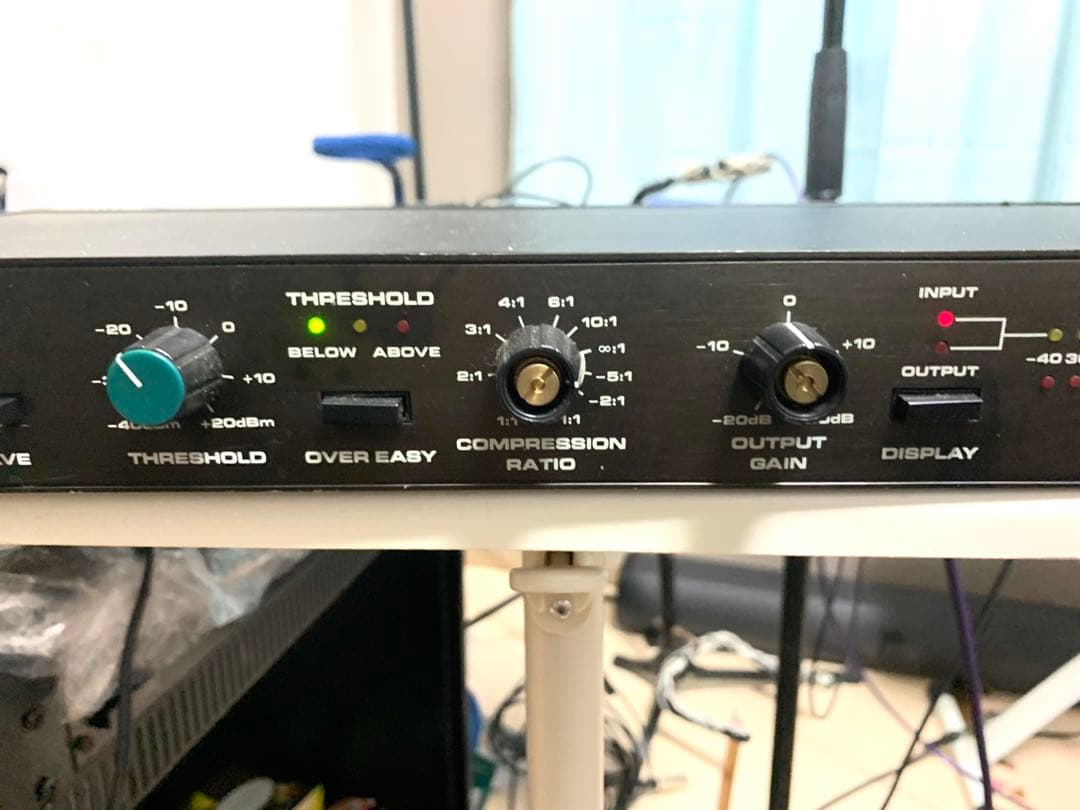 dbx 160XT コンプ/リミッター