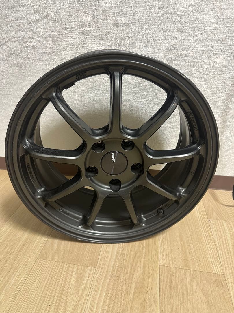 【りょう様】ENKEI PF09 17インチホイール 発送可能