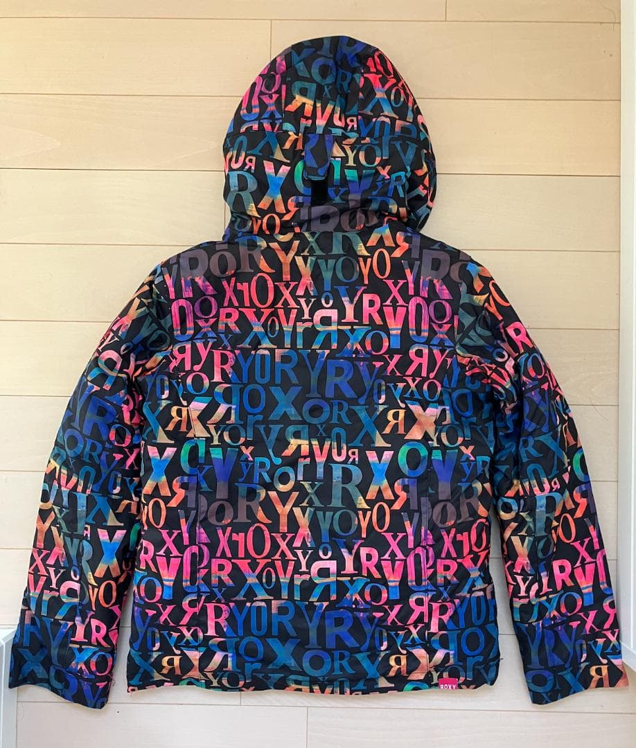 ROXY、estivo　スノーボードウエア　140サイズ前後