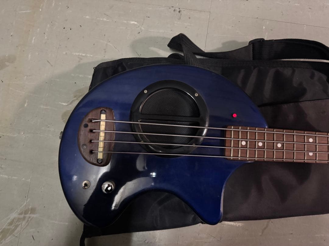 FERNANDES ZO-3エレキベース 青 ケース付き
