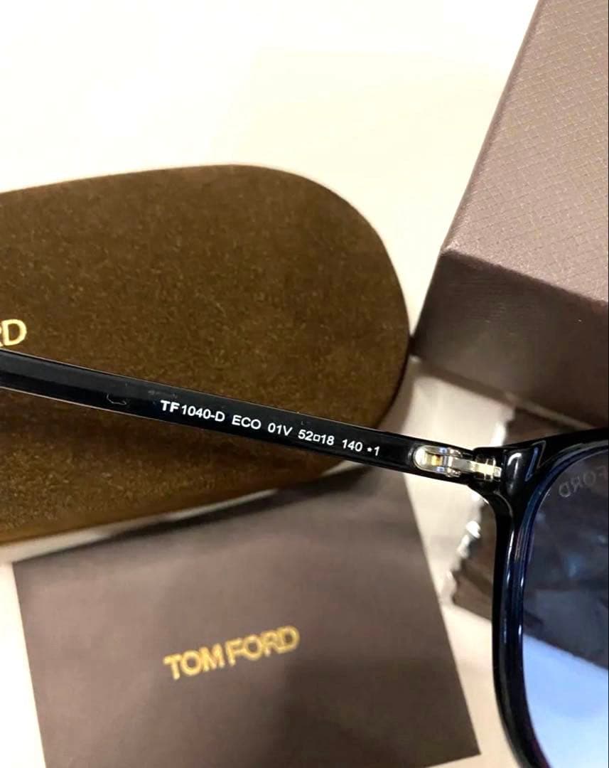 トムフォード TOMFORD サングラス 美品