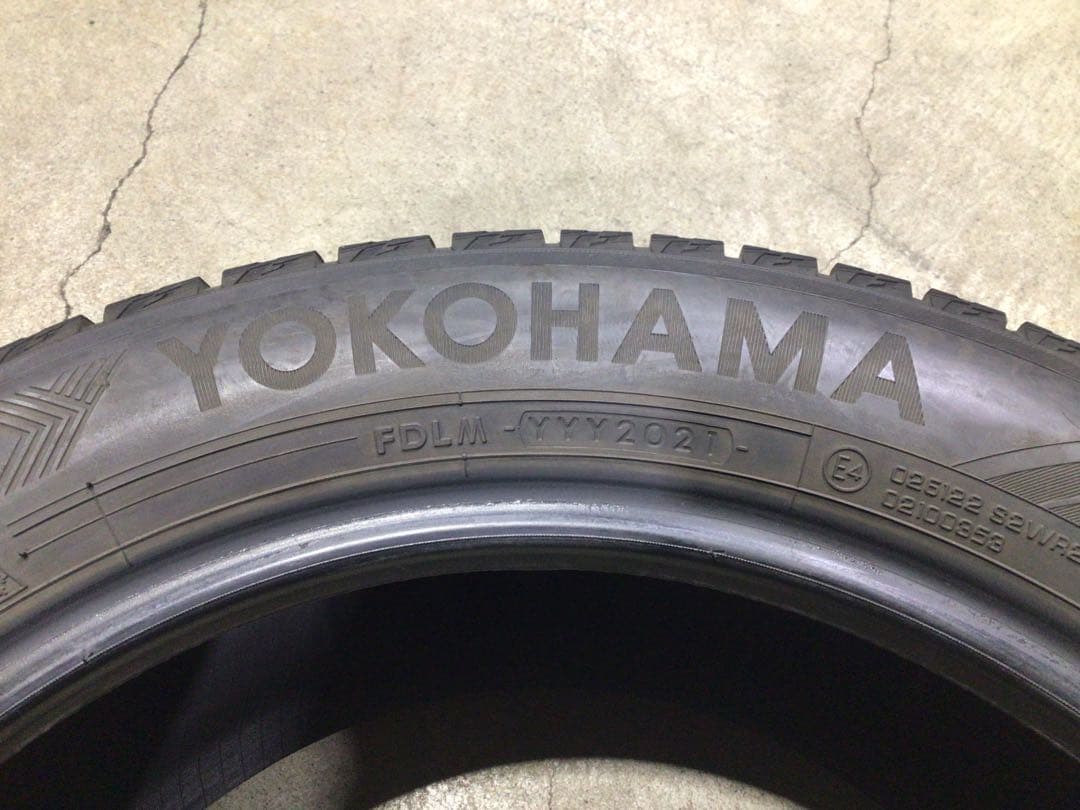激安 215/55R17 ヨコハマ iG60 スタッドレス 4本 送料込み
