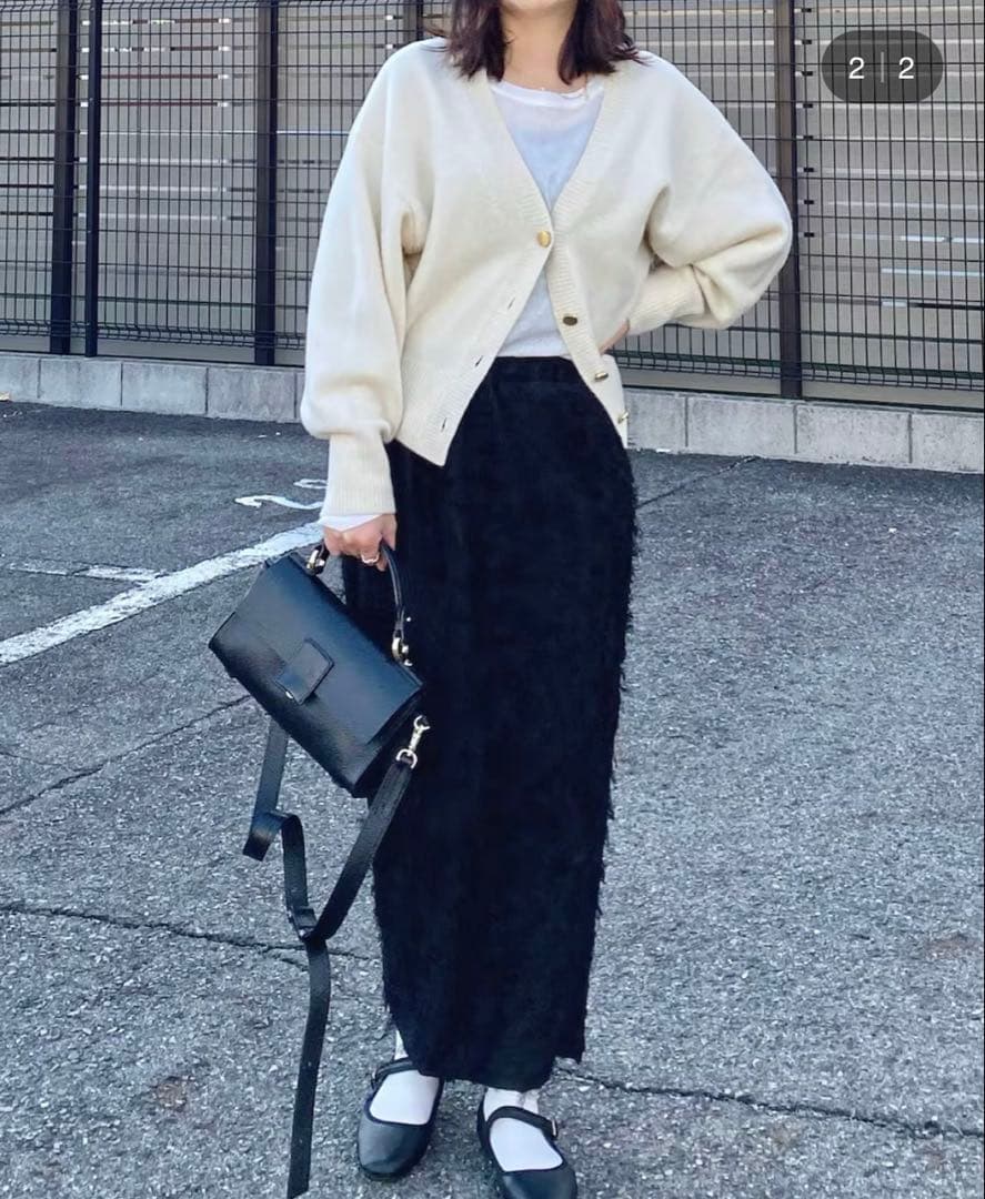 美品　Noble カシミヤ混Vネックパフスリーブカーディガン