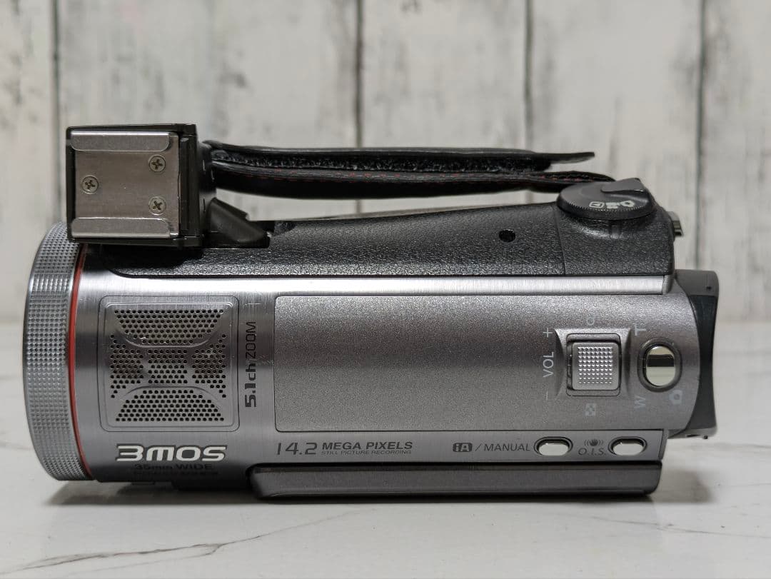 Panasonic　HDC-TM750